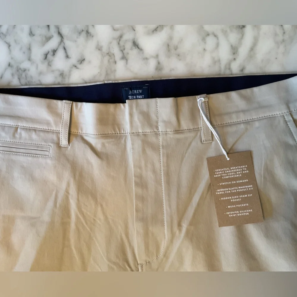 NWT J. Crew Men's Classic Khaki 770™ Straight-fit Tech Pants 36x34 - broken snap - Picture 3 of 8